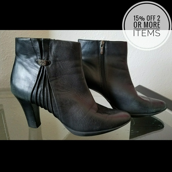 Anne Klein Shoes - Anne Klein Black Leather Ankle Boots Sz 9.5